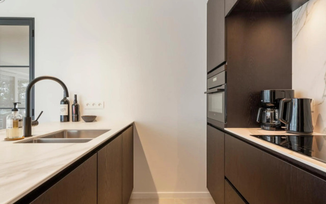 The Waves-Luxurious 3bedroom app w big terrace & garage