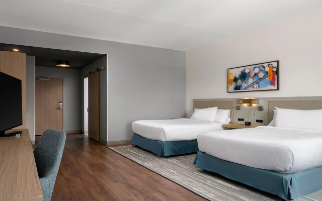 Hilton Garden Inn Grapevine at Silverlake Crossing
