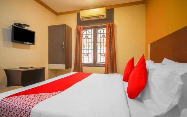 OYO Flagship 76696 Skyry Hotels