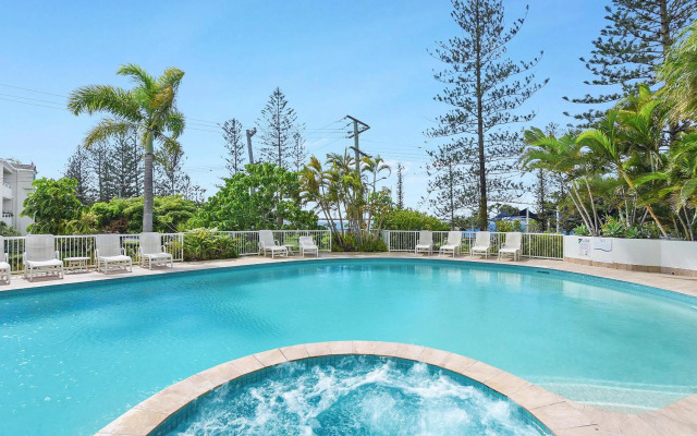 Crystal Bay on the Broadwater