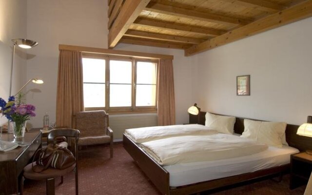 Hotel Crestas