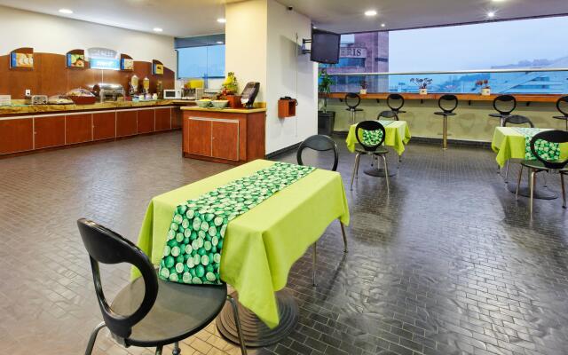 Holiday Inn Express Medellin