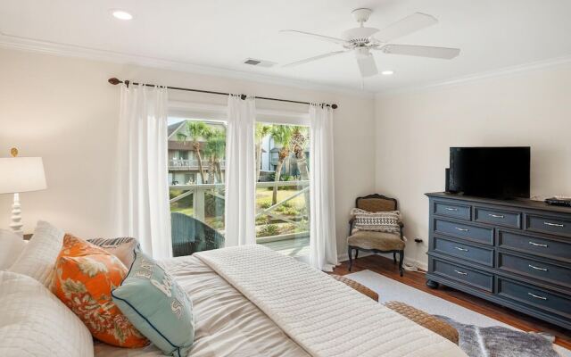 341 Capt John Fripp Villa