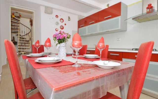 Irvin - Sweet Apartment - A1