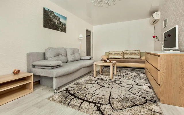 Apartments on 40 let Pobedy street 49D