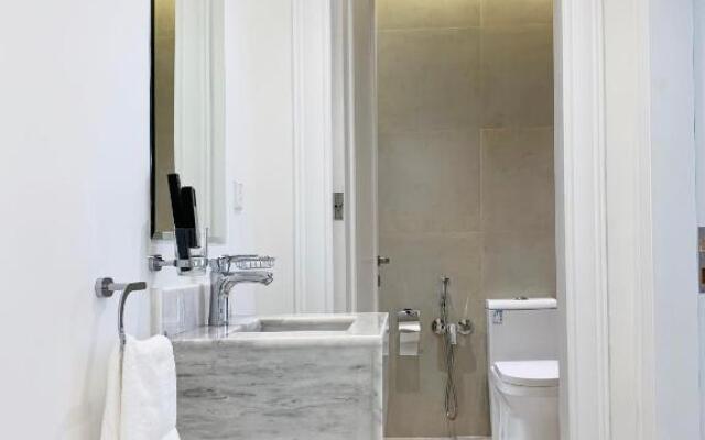 Kease Yasmin E-5 Royal Touch GX67