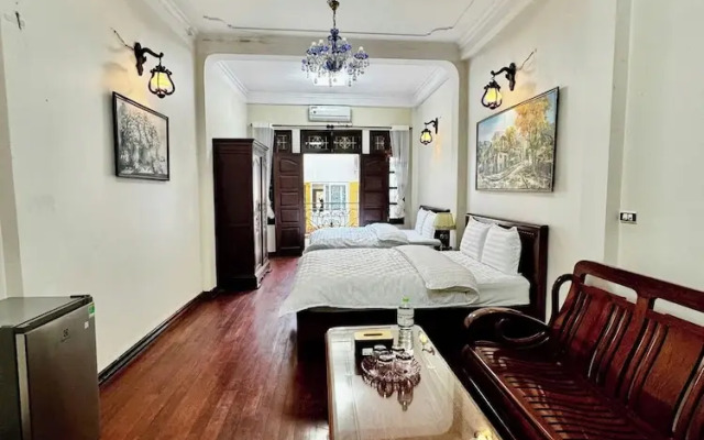 IL Divo 8 Hàng Đào Hostel & Spa