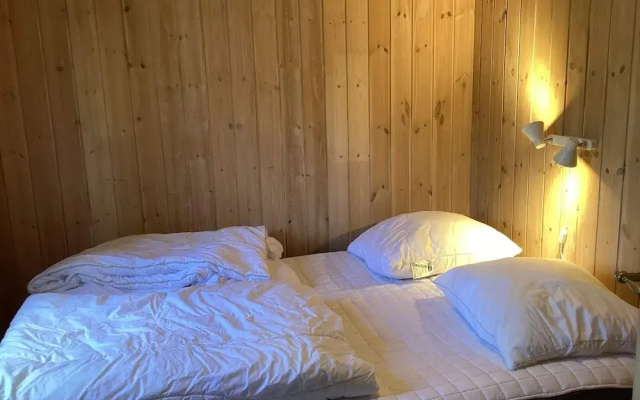 6 Person Holiday Home in Hovborg