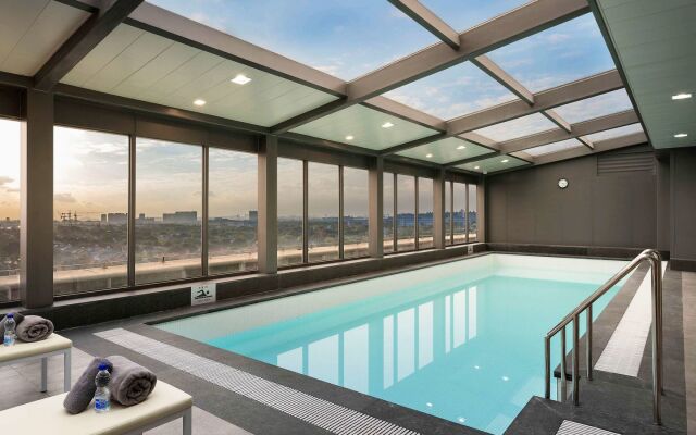 Novotel Suites Shanghai Hongqiao Hotel