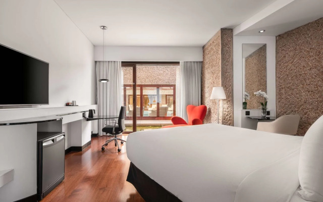 Hilton Madrid Airport