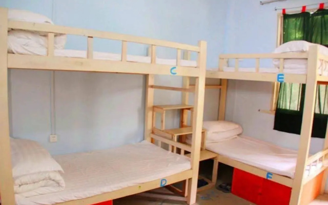 Recall Youth Hostel