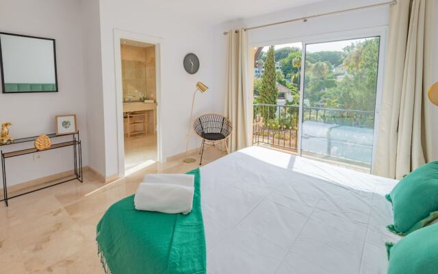 Apartment the Family Golf Getaway