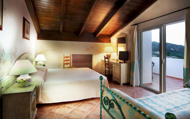 Colonna Beach Hotel Marinella