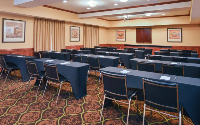 Hampton Inn & Suites Greenville