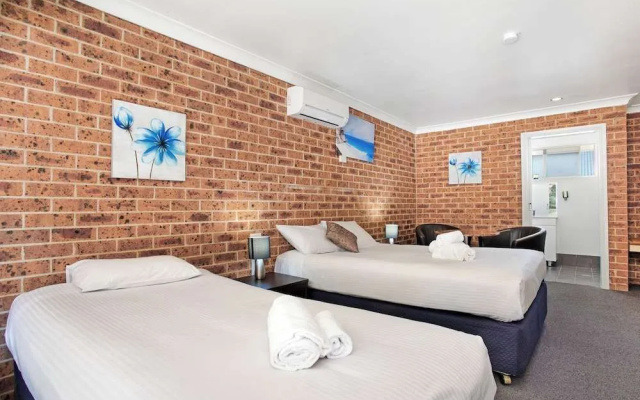 Comfort Inn Lake Macquarie – Guest Rooms – Newcastle