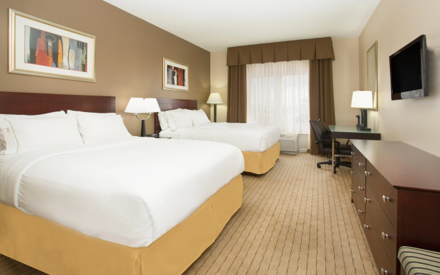 Holiday Inn Express & Suites Minot by IHG