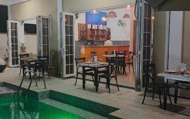 Mountain View Hotel