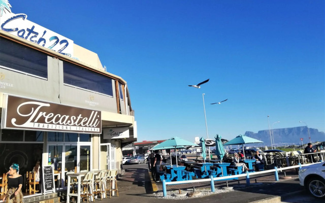 Blouberg Dolphin Inn