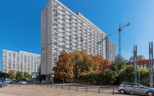 Warsaw Apartment City View by Renters