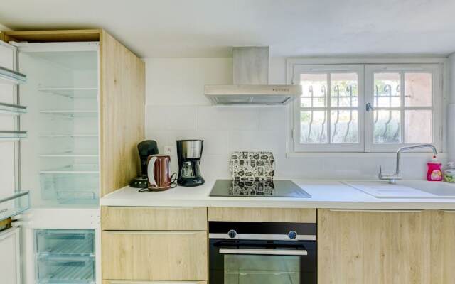 Villa With Guest Accommodation and Heated Pool in Sainte Maxime