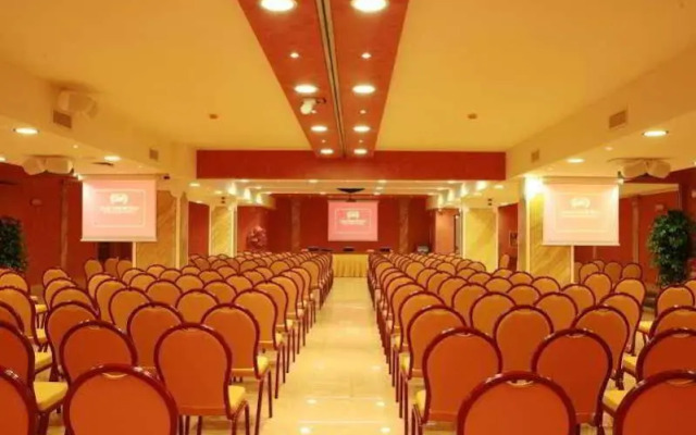 Grand Hotel del Parco - Bergamo Airport