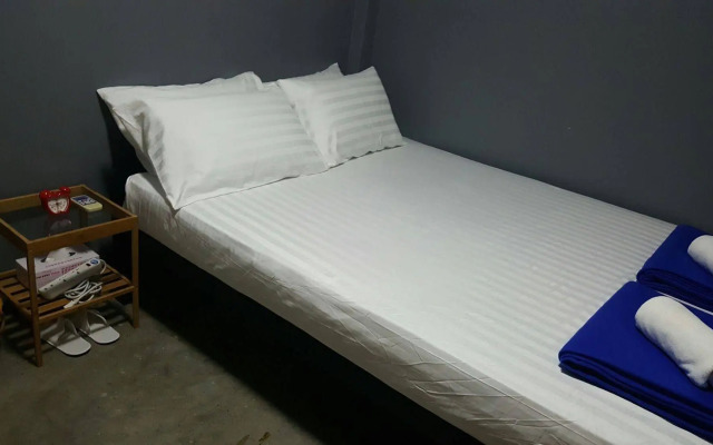Din Space Bangkok