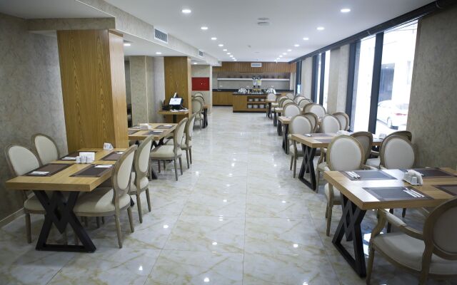Amara Hotel Baku