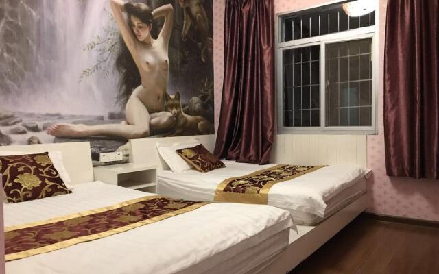 Little Stay Guesthouse