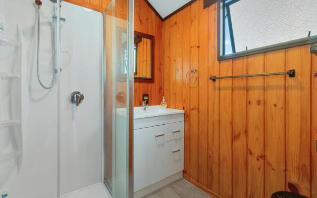 Downtown Mountview - Mt Maunganui Holiday Home
