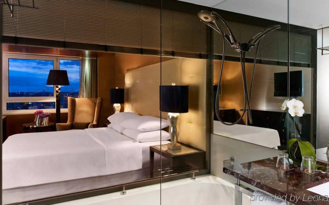 Sheraton Lisboa Hotel & Spa
