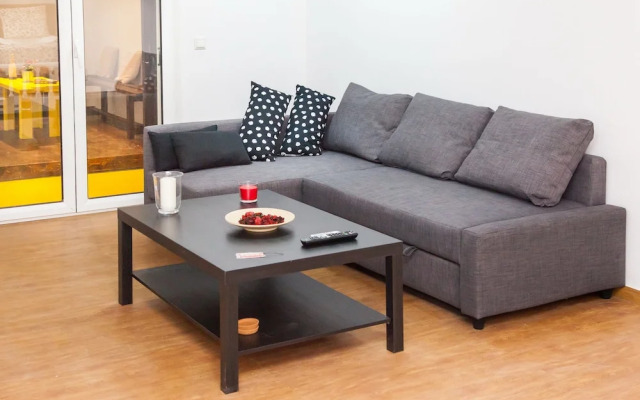 Glyfada Square Modern And Cozy Apartment