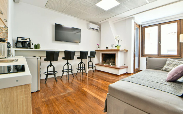 Flowers Of Athens - Boutique Aparthotel