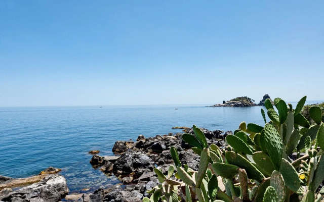 Sunrise Apartments by Wonderful Italy