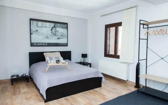 Gorgeous apartment in Piraeus