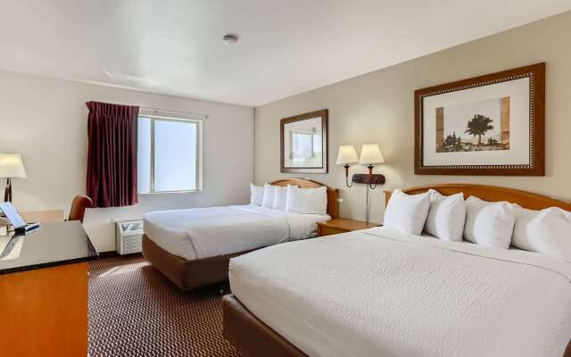 Baymont by Wyndham Loveland/Fort Collins Area