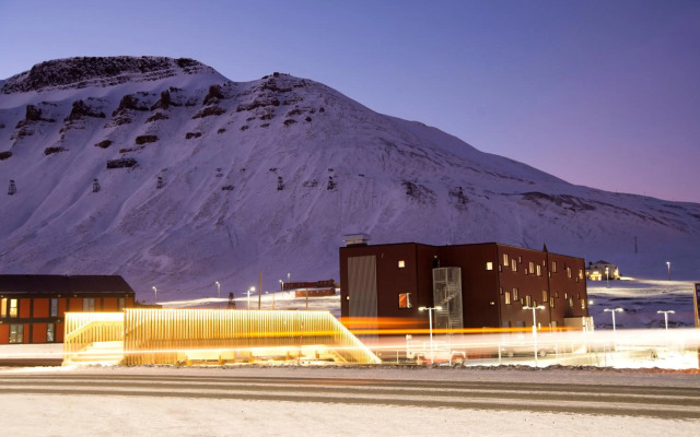 Svalbard Hotell - The Vault