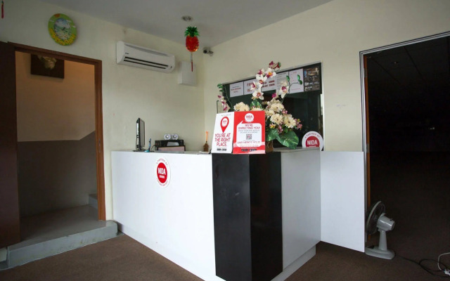 Nida Rooms Chemor Railway Line at DS Hotel