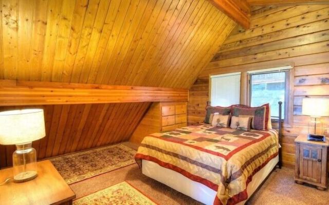 Scenic Wonders Treetops Cabin 2 Bedrooms