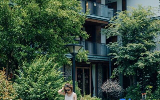 Kaichen Puju Hot Spring Village Resort Hotel