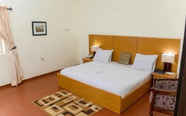 Qualer Apartments & Hotels