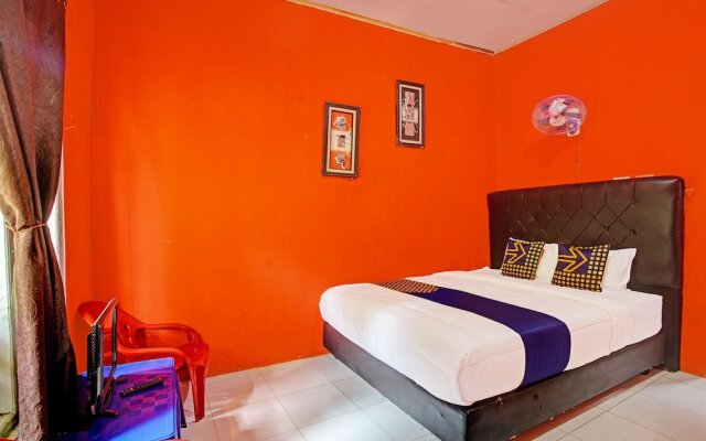 OYO 90279 Wartawan De Mansion