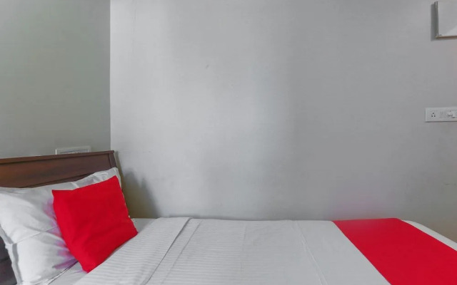 OYO 454 Hotel Aravindar Residency