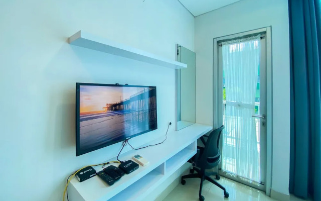 Nice And Strategic Studio Apartment At Capitol Park Residence