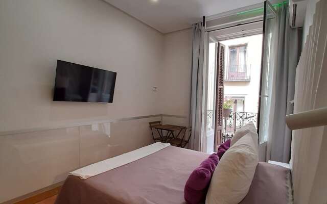 Hostal Las Fuentes - Adults Only