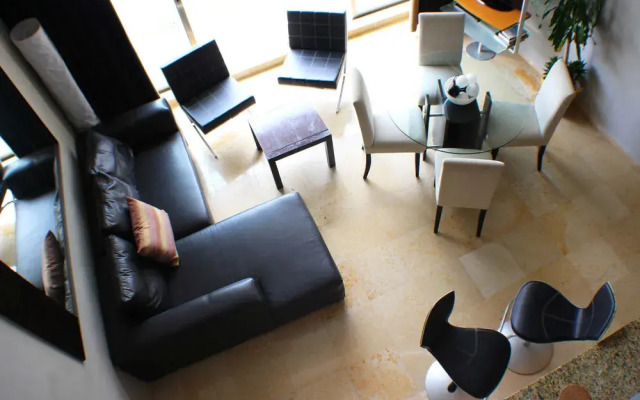 Ocean Plaza 18 by Praia