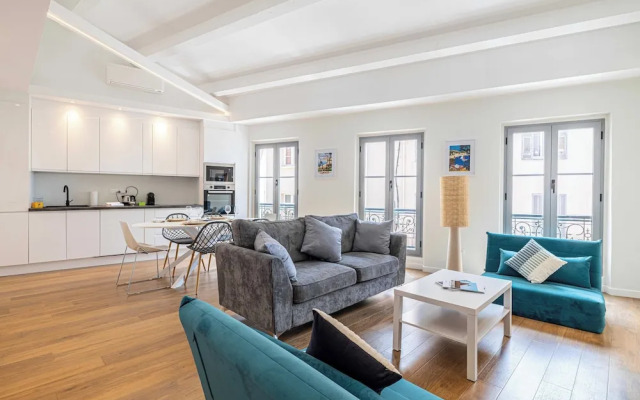 Charming Apartment With AC- 2bd/4p - Near the Sea