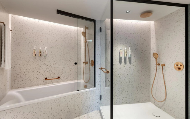 Renaissance Amsterdam Hotel