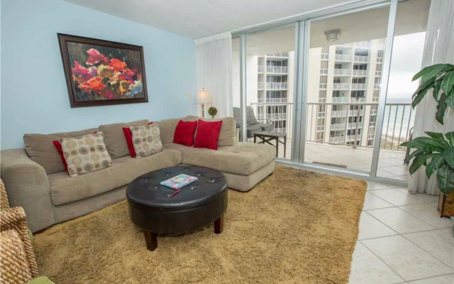 Shoreline Towers by Holiday Isle