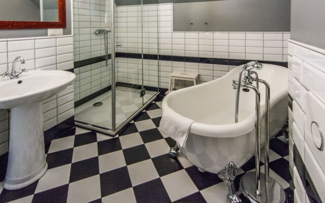 Apartamenty hoteLOVE pod Debami