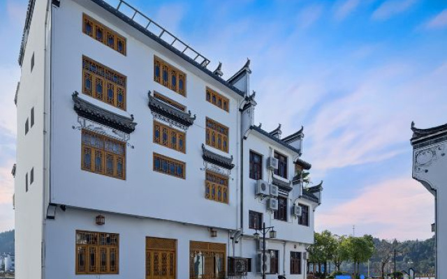 Floral Hotel · Qixi Xiaozhu Hotel – Exterior – Shangrao